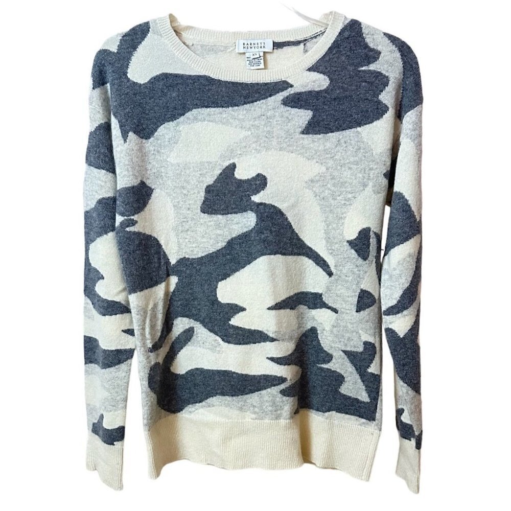 Barneys New York Cashmere Camo Crewneck Sweater, size XS
